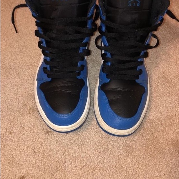 Jordan 1s rare edition - Picture 2 of 4
